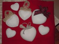 cuori di gesso lavorati
