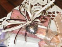 confezioni scatole regalo con cuore