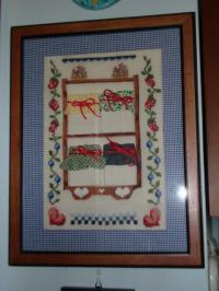 quadro con tessuto ricamato