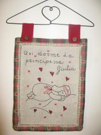 pannello ricamato dedicato ai bimbi
