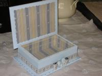 interno scatola regalo in legno per neonati